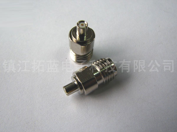 不同系列转接器